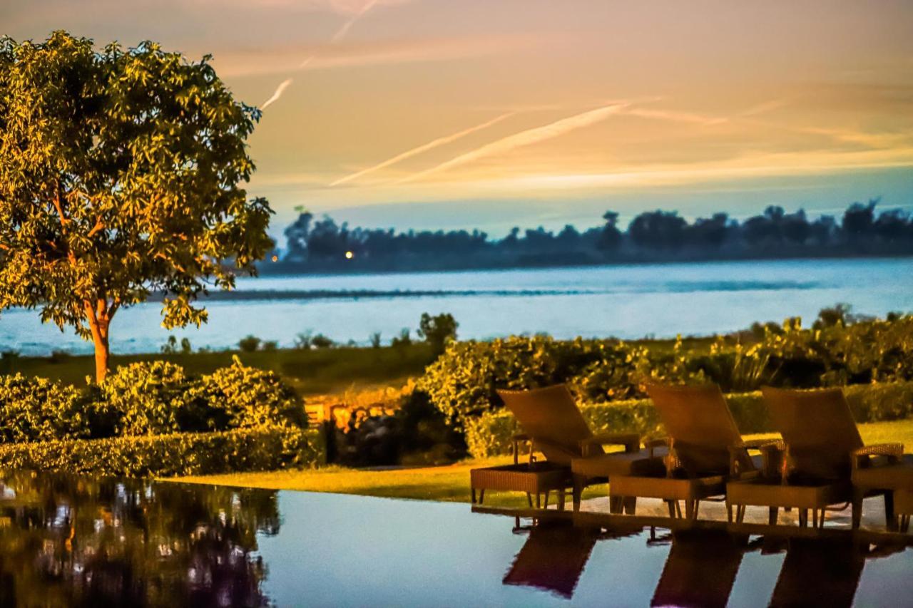 อมาตรา บาย เดอะ คงคา Hotel หริทวาร ภายนอก รูปภาพ